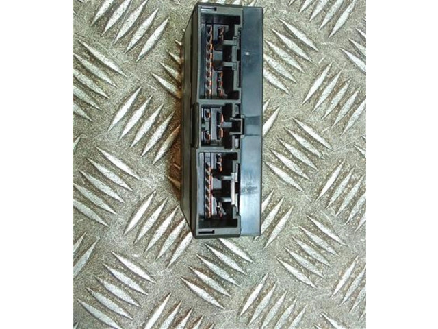   Pojistková skříňka 8921130020, 8921130020   Lexus GS 300 350 430 450H 2007