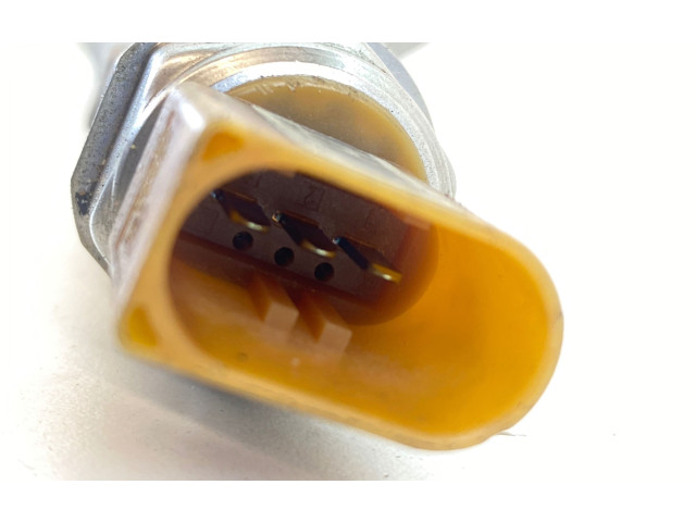 Топливная рампа R03L125A   Volkswagen Golf VI  