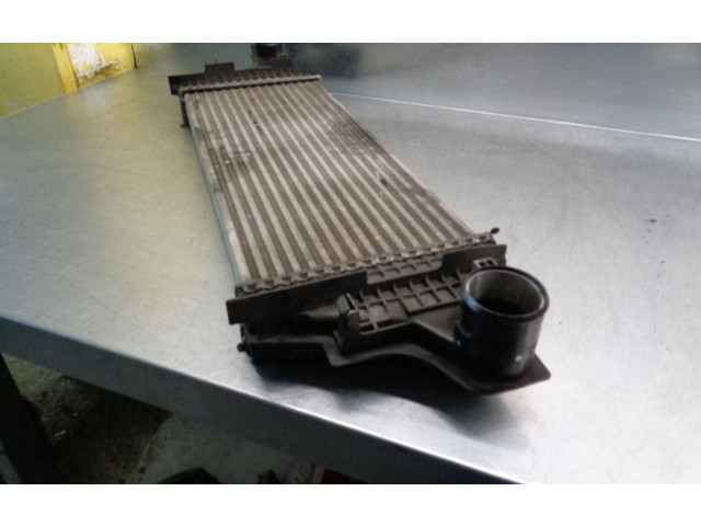 Интеркулер  A1645001900, N3292001BEHR   Mercedes-Benz ML W164 