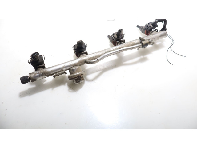 Vstřikovací lišta Mercedes-Benz C W203