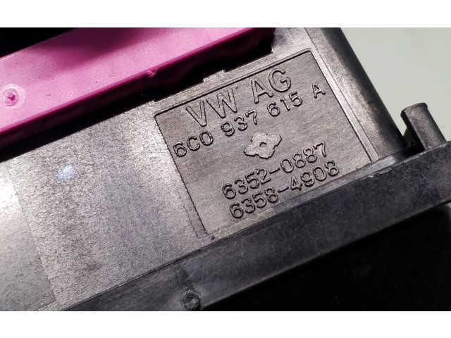 Блок предохранителей 6C0937615A Skoda Fabia Mk3 (NJ)