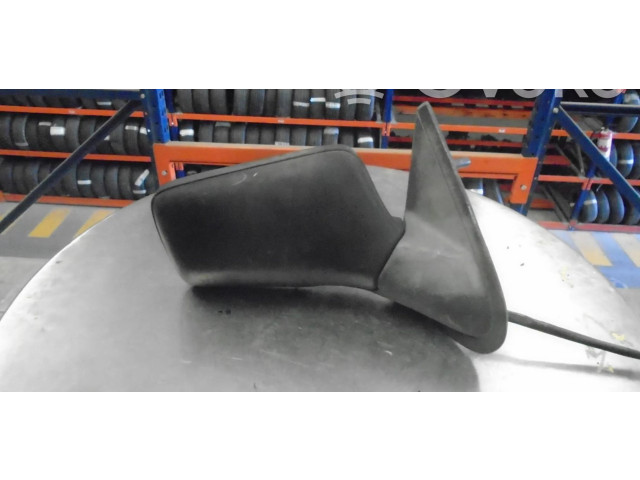 Zpětné zrcátko Volkswagen Vento