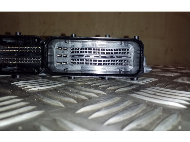 Блок управления двигателя 03L906022Q, 0281015039   Audi Q5 SQ5