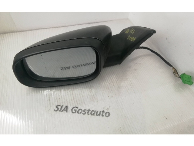 Зеркало электрическое        Volvo V70  2005 - 2008 года   