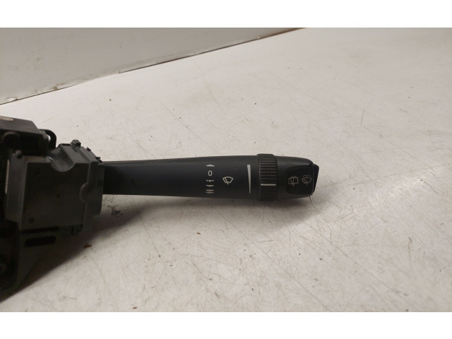 Ручка стеклоочистителей 8691545, 31268579   Volvo V70