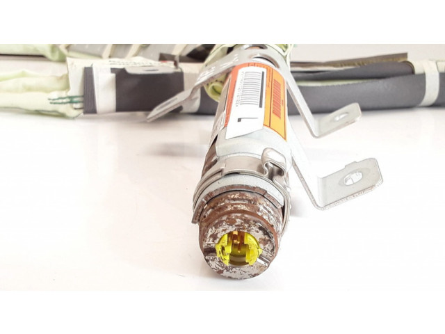 Боковая подушка безопасности CABALJ06, 617305401B Infiniti M30