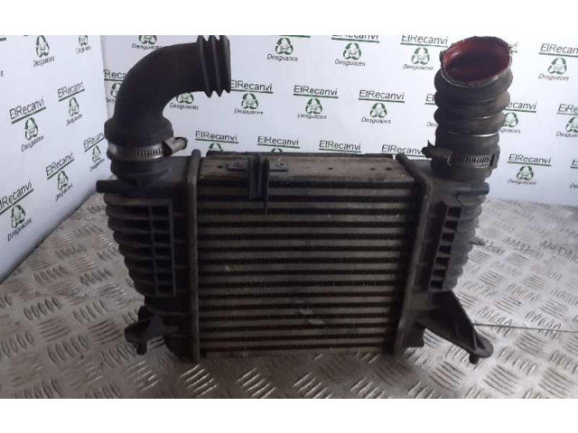 Интеркулер  8200471885A   Renault Clio III 