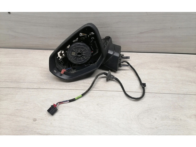 Зеркало электрическое Audi Q3 F3 2018 - года