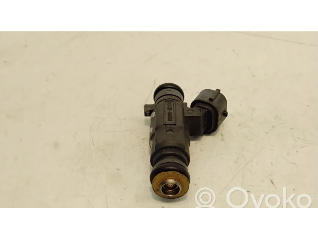 Vstřikovač 353102C100 Hyundai Genesis pro benzínový motor 2.0 1039
