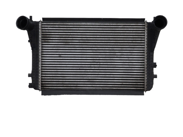 Интеркулер  3C0145805P   Volkswagen PASSAT B6 