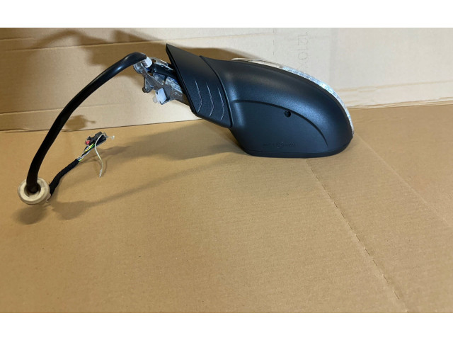 Зеркало электрическое        Volkswagen Golf VIII  2019 -  года   