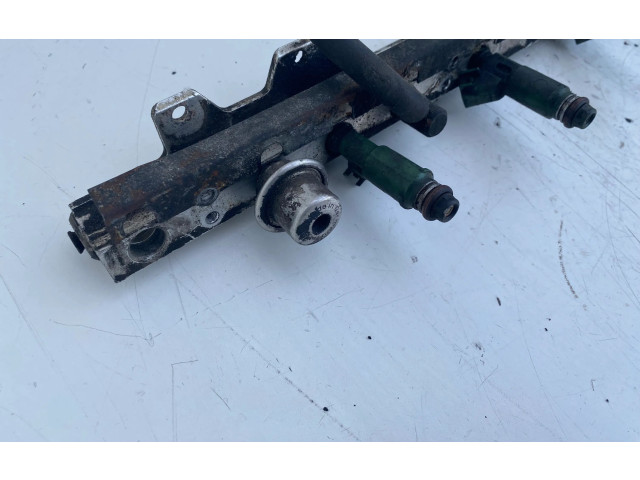 Комплект форсунок 9470229    Volvo V70   