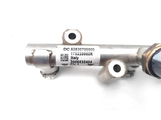 Vstřikovací lišta 175228660R, 16638856R Nissan Juke II F16 HR10DDT