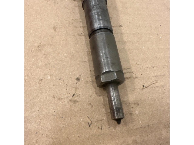 Vstřikovač 0445110111 Alfa Romeo 156 pro naftový motor 2.4