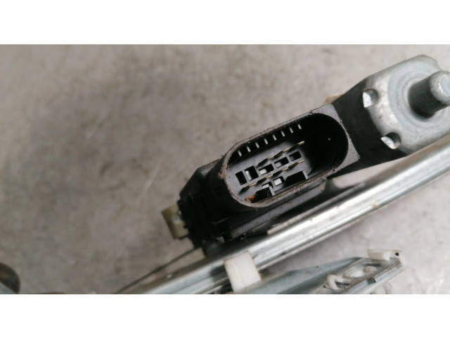 Передний двигатель механизма для подъема окон