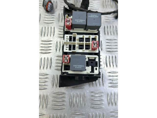 Блок предохранителей 04671886AA Jeep Grand Cherokee