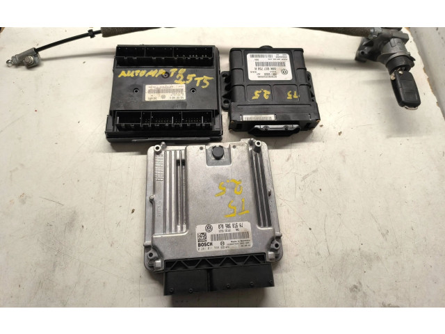 Řídící jednotka 070906016AJ, 1039S07534 Volkswagen Transporter - Caravelle T5 2005