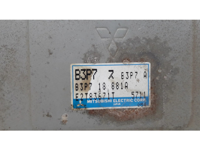 Блок управления двигателя B3P718881A   Mazda 323