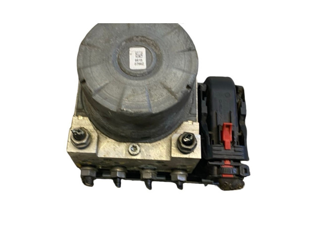 Блок АБС 7E0907379P, 7E0614517L Volkswagen Caddy 2015 - 2020 года