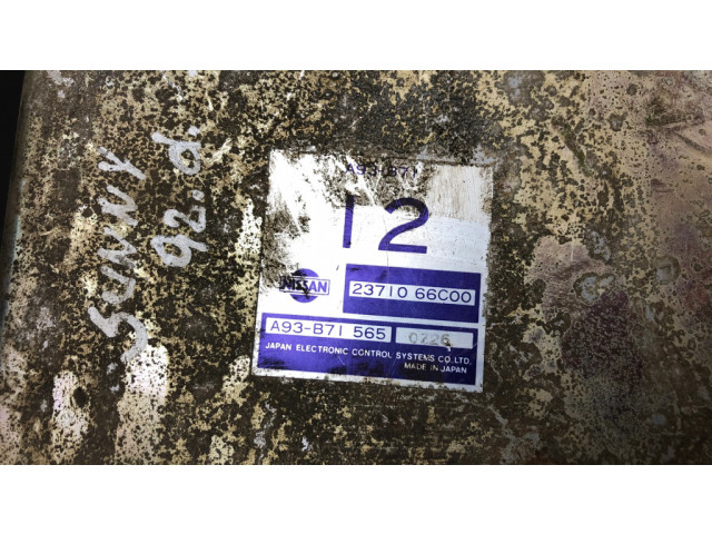 Řídící jednotka 2371066C00, A93B71565 Suzuki Jimny 2002