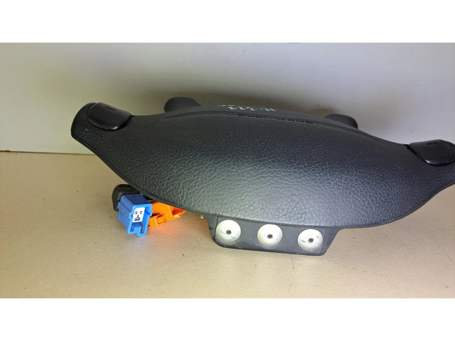 Подушка безопасности водителя T93013A, BC5A57K00 Mazda 323