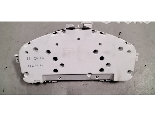 Панель приборов 36002714 Volvo C30