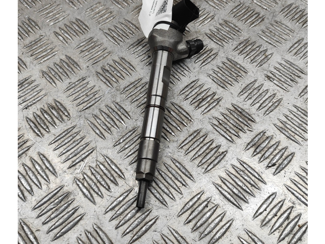 Форсунка 05L130277E    Skoda Karoq  DTRB 