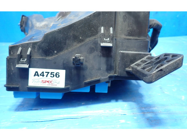 Блок предохранителей KIA Venga