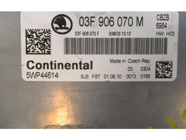 Блок управления двигателем Блок управления 03F906070M   Skoda Yeti (5L)