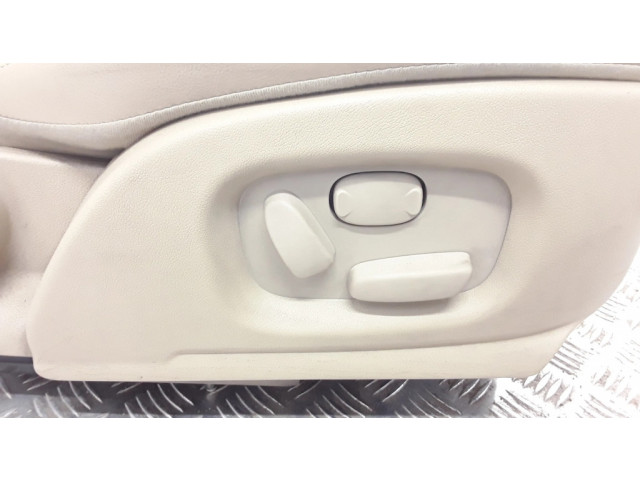 Переднее сиденье пассажира