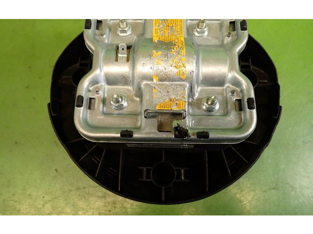 Подушка безопасности водителя 8200677493 Renault Clio III