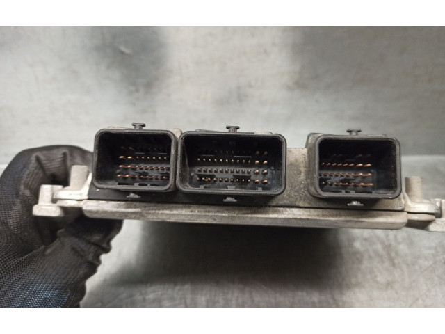 Блок управления двигателя 9652590280, 0281011363   Fiat Ulysse