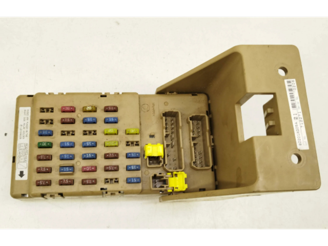 Pojistková skříňka Lb100802b, 82201ag05a Subaru Outback 2008