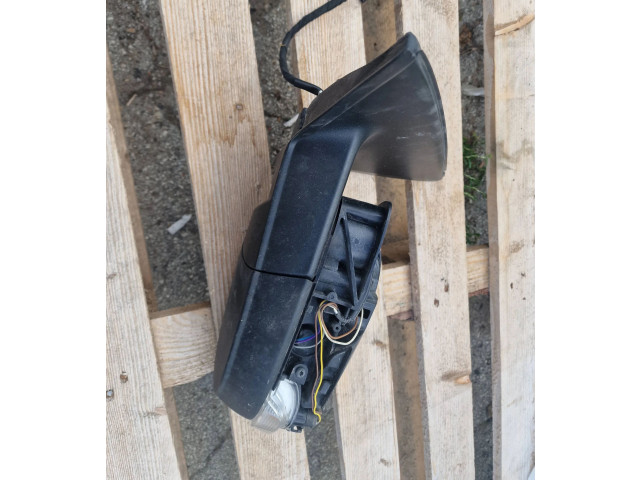 Зеркало электрическое Skoda Fabia Mk3 (NJ) 2015 - 2021 года