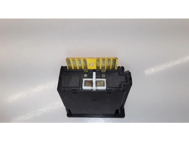 Включатель регулировки высоты фонарей