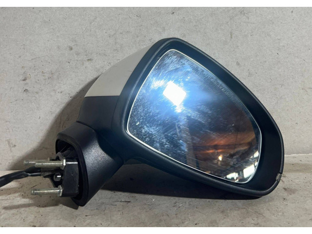 Зеркало электрическое Audi A1 2010 - 2018 года