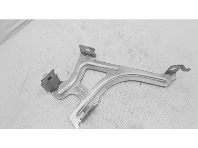 Другая деталь салона