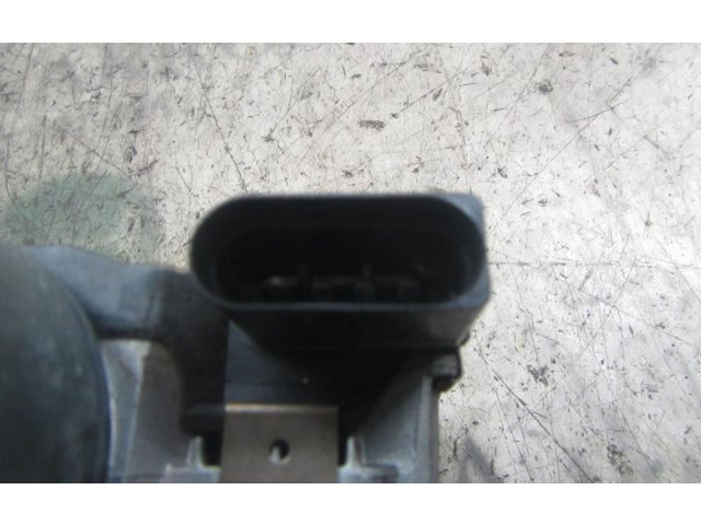 Моторчик дворников 31253518, 1397220523    Volvo C30