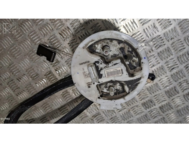 Насос топлива (в топливном баке)