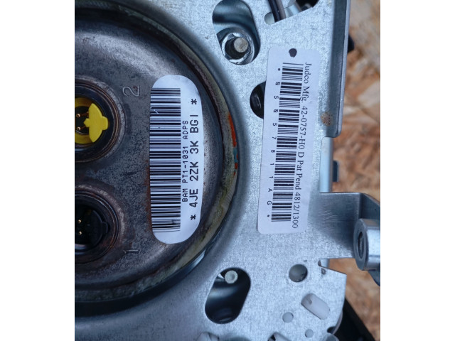 Подушка безопасности водителя 4JE2ZK3KBGI, P1TP76DX9AE Fiat Freemont