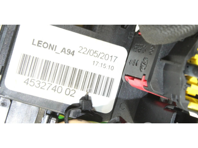 Блок предохранителей 453274002 Peugeot 2008 I
