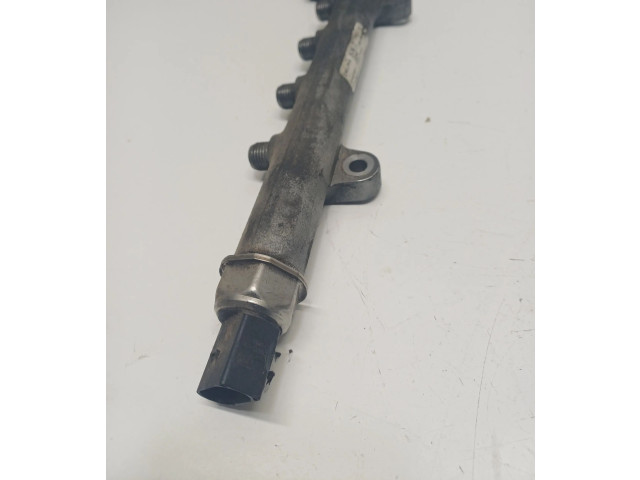 Vstřikovací lišta A6510700495 Mercedes-Benz E A207