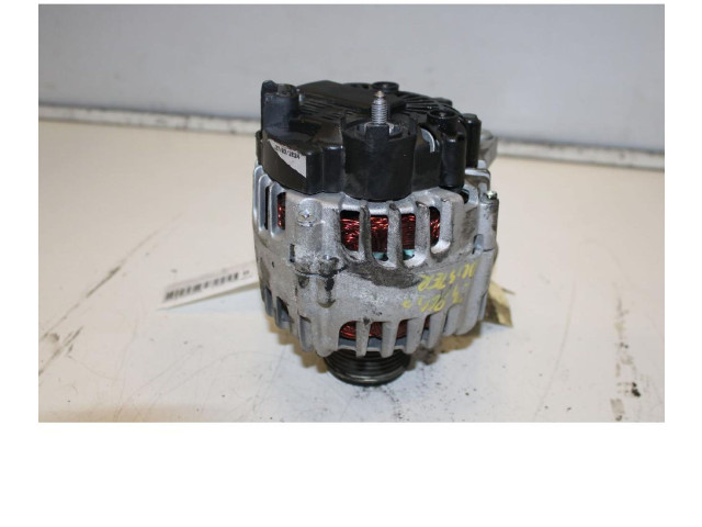 Генератор 231001043R Dacia Duster