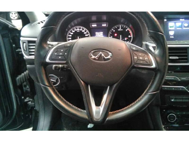 Руль Infiniti QX30