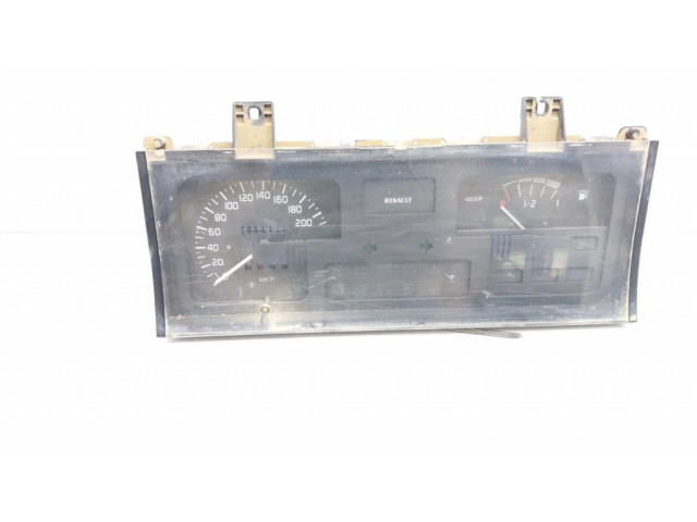 Панель приборов 7700806692   Renault Clio I       