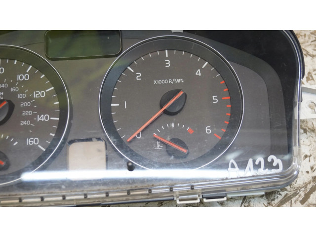 Панель приборов 30765316   Volvo C30       