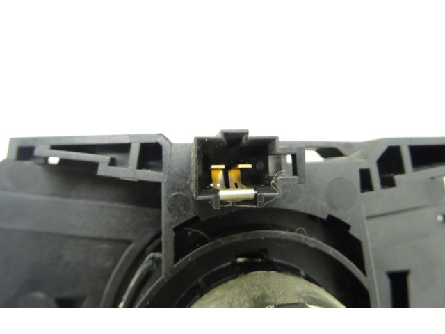 Подрулевой шлейф SRS 255670657R   Dacia Sandero