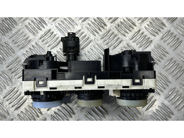 Блок управления климат-контролем 69667016   Mitsubishi Colt