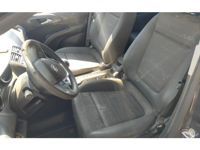 Подушка безопасности двери    Opel Meriva B