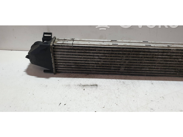 Интеркулер 31319424, M158050C Volvo V70